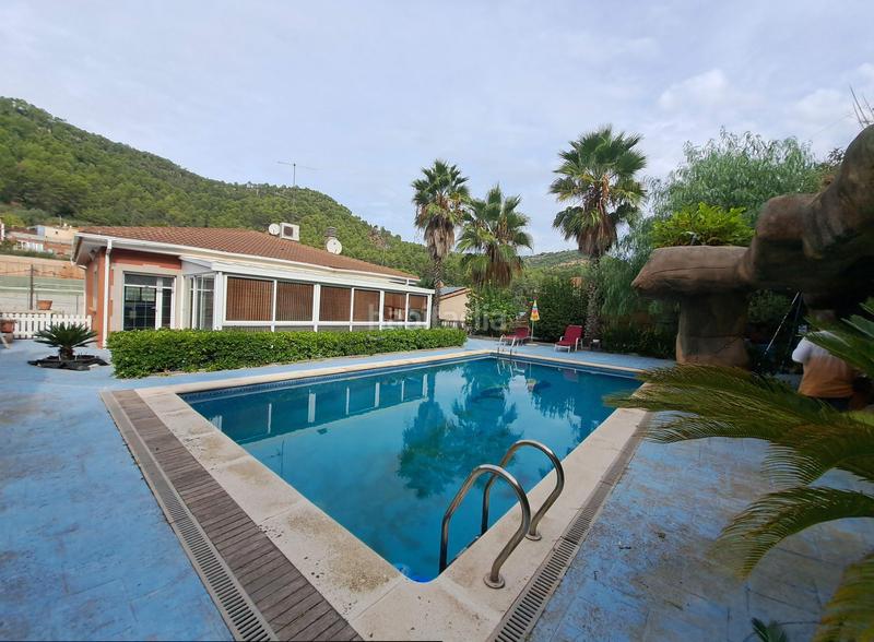 Foto 90c75f5b-bed8-4756-bc6a-f55505dc57e1. Casa amb calefacció piscina a Cervelló