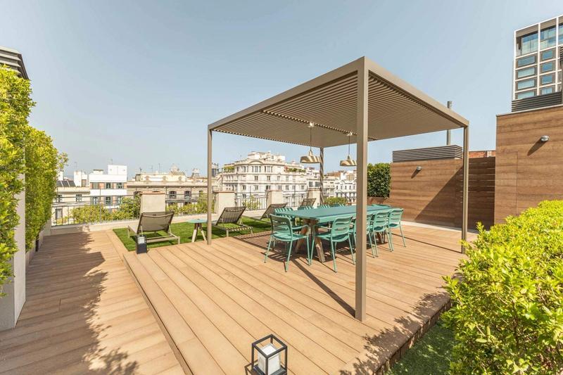 Foto 12873330-e51d-4258-b573-24176d4ad8b2. Affitto appartamento con parcheggio in Vila de Gràcia Barcelona