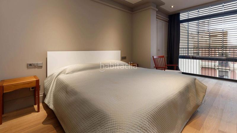 Foto 3936ba73-0525-4ee7-a2ec-6cae2d5df826. Miete etagenwohnung mit parking in Vila de Gràcia Barcelona