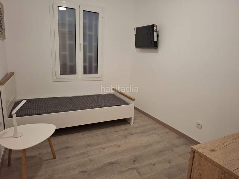 Foto 1271442c-e3cb-4370-b120-f2edfbda8bc1. Miete etagenwohnung in Sagrada Família Barcelona