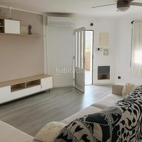 Foto a3605e87-ddf5-4f2b-97e5-a12dceb5b54c. Casa a Gelida