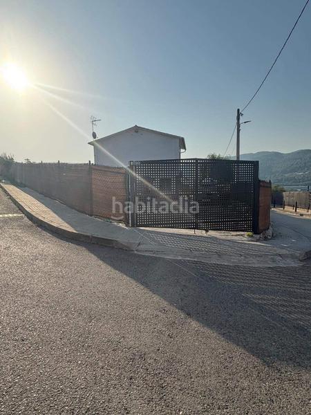 Foto b951b8b9-0c5a-4954-8a99-79f345ef6800. Casa a Gelida