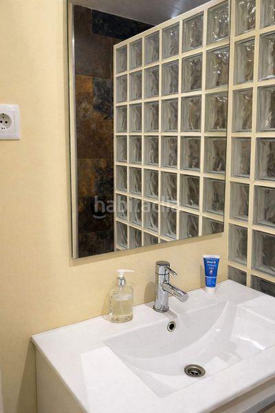 Foto ac678de7-8d33-476a-808d-cd0aba1478f2. Àtic a Nucli Antic Cunit