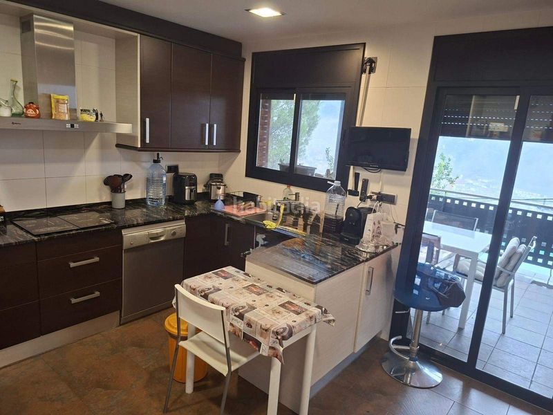 Foto 3a89ff19-772a-4860-b61e-0bc1a06248f9. Casa amb aparcament a Vallirana