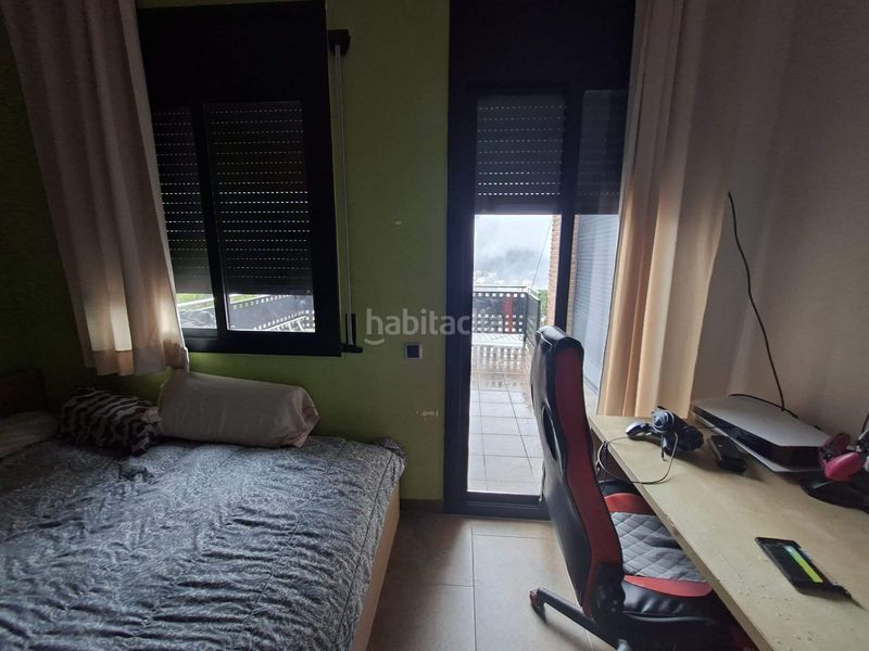 Foto cba322b3-0415-4308-9ce7-2d76a22e15e0. Casa amb aparcament a Vallirana
