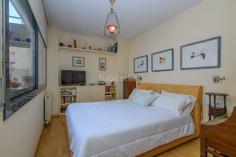 Foto 21f84aed-fced-4902-9382-bb58d829b806. Duplex con riscaldamento in Sants Barcelona