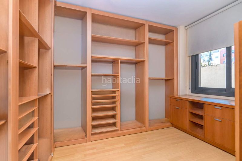 Foto 506b4858-9765-40fd-9f4c-00940341393c. Duplex con riscaldamento in Sants Barcelona