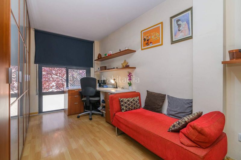 Foto b07ae94f-bf1b-41e1-8b37-8299028889a9. Duplex con riscaldamento in Sants Barcelona