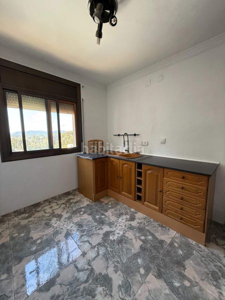 Foto 430a6672-2b6c-42a9-8943-0d680abc6844. Casa amb calefacció aparcament piscina a Cabrera d´Anoia