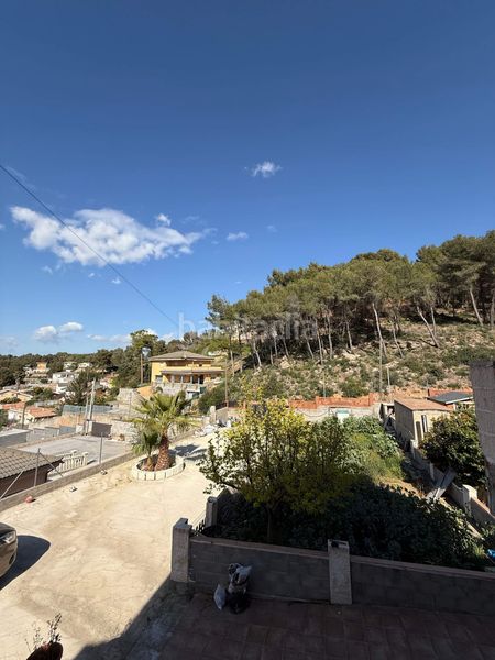 Foto 45bfc33b-6a17-4d50-92e9-56be9221daa1. Casa amb calefacció aparcament piscina a Cabrera d´Anoia