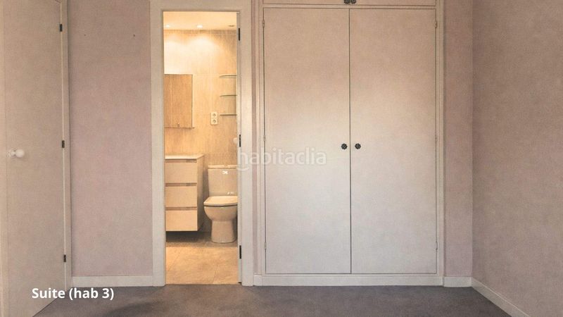 Foto 5f60b794-14e7-4d76-b75a-330e424505e5. Àtic amb aparcament a El Parc i la Llacuna del Poblenou Barcelona