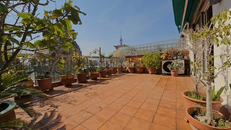 Foto d32b3948-2e19-47d1-8981-b1cc1e18892c. Àtic amb aparcament a El Parc i la Llacuna del Poblenou Barcelona