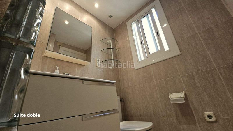 Foto ed93d4af-1c85-4fc8-8daa-121271707483. Àtic amb aparcament a El Parc i la Llacuna del Poblenou Barcelona