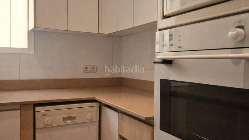 Foto f10df3ad-22c2-46ee-b3af-7d2b75a67dda. Àtic amb aparcament a El Parc i la Llacuna del Poblenou Barcelona