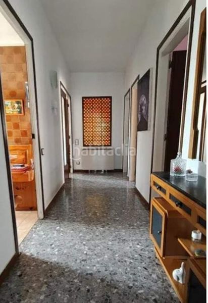 Foto ab19853a-25f6-462f-917e-5fc86640c5ff. Casa amb aparcament a Pallejà
