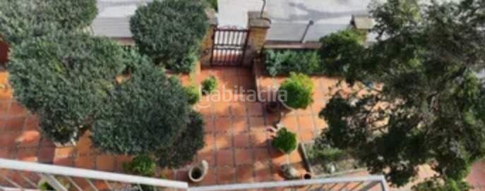 Foto eadebe81-f55f-4bfe-86cf-cd60870cc84f. Casa amb aparcament a Pallejà