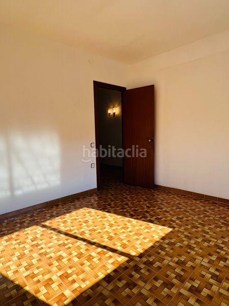 Foto 8dbac4dd-23d2-4456-b61a-870595128f39. Casa amb calefacció aparcament a Sant Joan Vilanova i la Geltrú