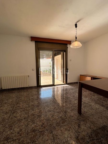 Foto a5ef7229-0719-4054-9ae8-8b3ad9197d39. Casa amb calefacció aparcament a Sant Joan Vilanova i la Geltrú