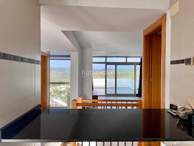 Foto f34e86cf-85db-453a-99c2-e4f325297ba4. Casa amb calefacció aparcament piscina a Levantina - Montgavina - Quintmar Sitges