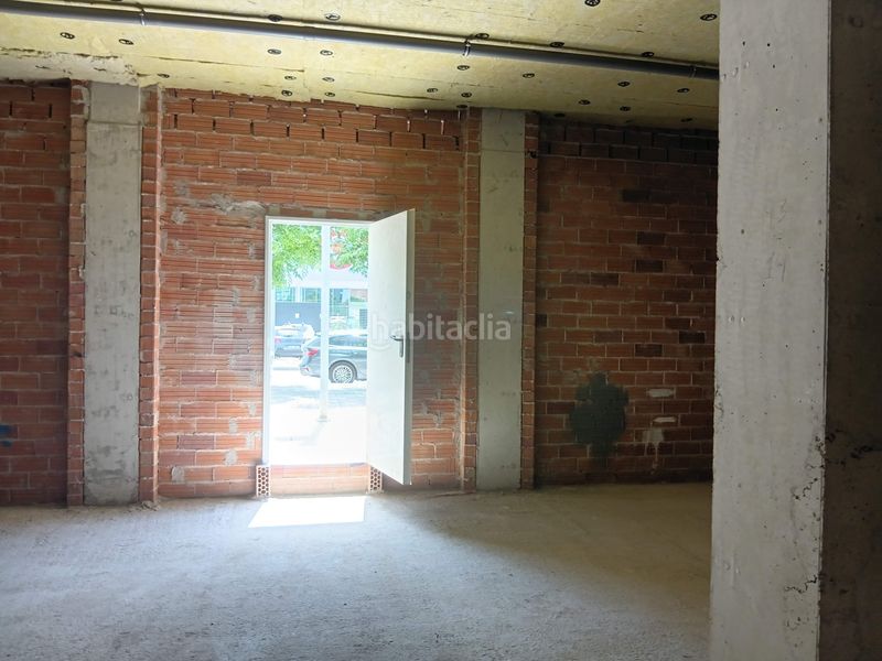Foto 5847f906-d776-4326-8388-4d16fcf21ce9. Local comercial a Vilamarina Viladecans