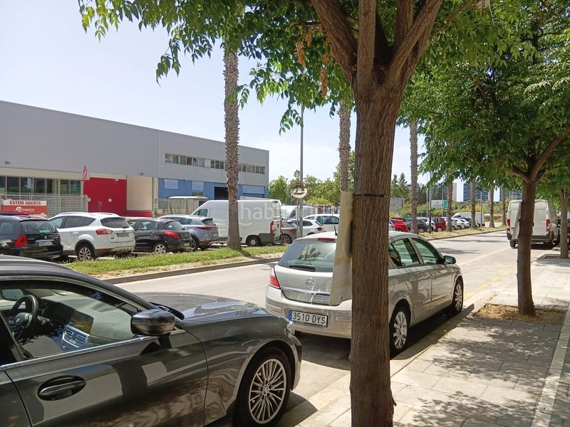 Foto ebcc3957-6486-4617-9b7f-d5504d3ca7d3. Local comercial a Vilamarina Viladecans