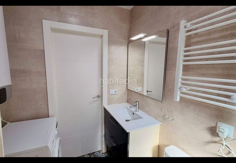 Foto 1205a874-29af-4a36-90bb-d55ec249790d. Rent house with heating in Bellamar Castelldefels