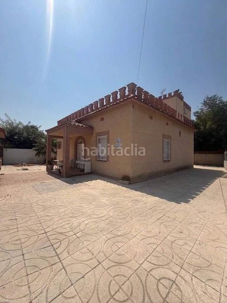 Foto 131d0bee-cc52-48d1-8235-98a66801de4a. Casa amb calefacció a Lluminetes Castelldefels
