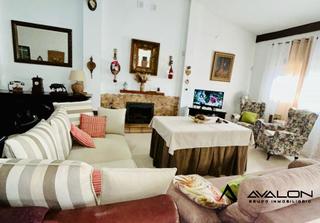 Masia en Avenida de huelva 13. Casa / campo  en venta en aljaraque