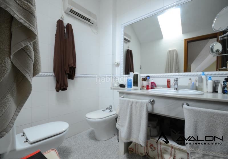 Foto 42ea1bba-5840-4523-9775-8503e9f77e17. Piso  en venta en aviador ramon franco en Reina Victoria - Matadero Huelva