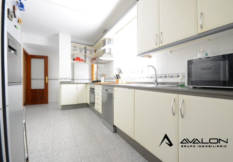 Foto e1cfcbe1-3fda-4ec1-83a2-8be759f66dd2. Piso  en venta en aviador ramon franco en Reina Victoria - Matadero Huelva