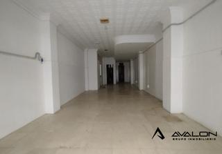 Locale commerciale in Calle Pastillo