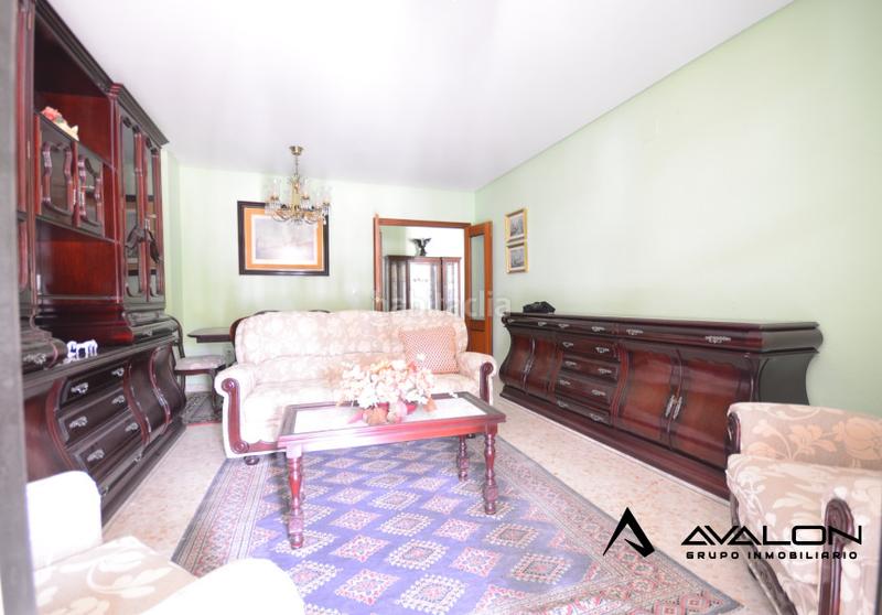 Foto dfee340c-5fdd-4ef1-8202-30cc7c5ee9b9. Pis amb aparcament a Centro Huelva