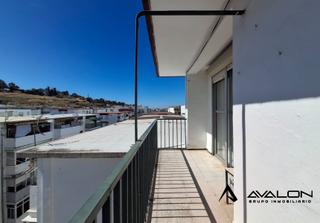 Pis a El Carmen - Cardeñas. Piso en venta en la barriada del carmen