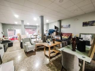 Local Comercial en Fuentepiña