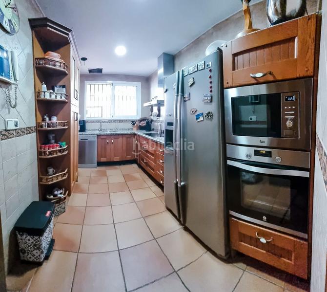 Foto ca3d46e6-ebb8-4dd1-b8d3-b46a0348c36d. Chalet dans Almonte Almonte