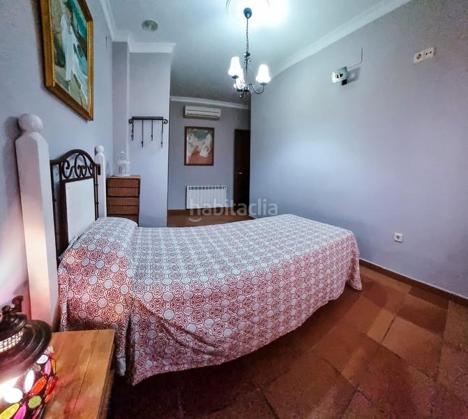 Foto b4c8bd63-4144-4090-aefd-845db8be0847. Chalet in Almonte Almonte