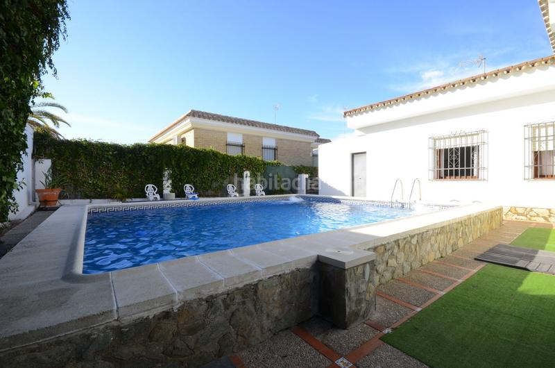 Foto 1ce01a64-a54c-4a80-ba98-b405d4df3293. Xalet amb piscina a Centro - Torre de la Higuera Almonte