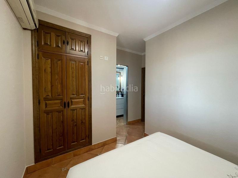 Foto b828b98f-c7c4-47fb-a52b-804f53681cff. Chalet dans Mazagón