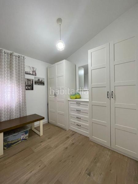 Foto 2fadd025-1661-4109-9e08-c8a00989fe20. Casa adossada amb aparcament a Villanueva del Ariscal