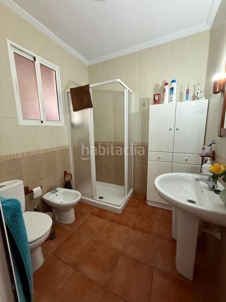 Foto 70dba0f0-da41-4b0d-afb5-e247112376f1. Casa amb aparcament a Puebla de Guzmán