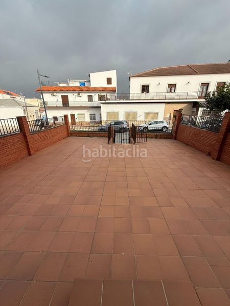 Foto 768f75c0-b744-47ce-ba99-510829a41f66. Casa amb aparcament a Puebla de Guzmán