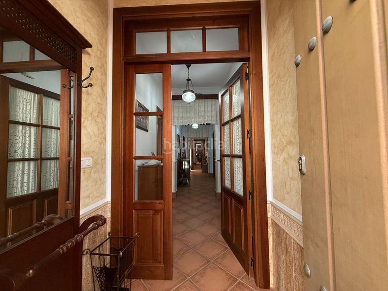 Foto eb10916e-e1da-4661-8c95-fea0cc1de343. Casa amb aparcament a Puebla de Guzmán