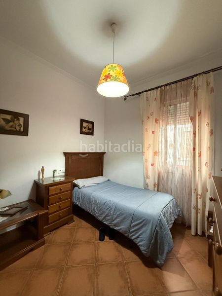 Foto ef01c194-41c0-47b4-85f2-7b5c58835430. Casa amb aparcament a Puebla de Guzmán