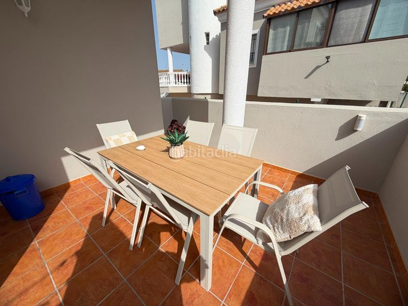 Foto df1e9e26-d059-4ecd-a112-97b66a8d0e3d. Casa aparellada amb aparcament a Ayamonte ciudad Ayamonte