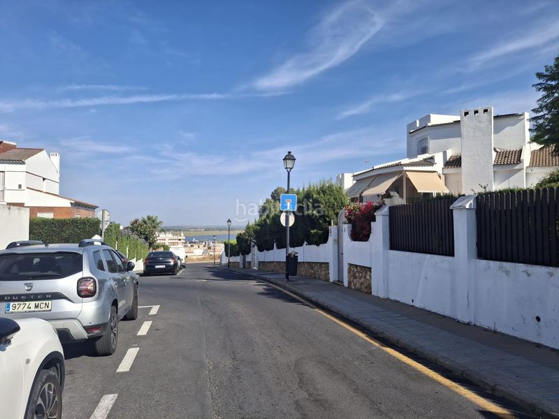 Foto 960cfee8-4788-4bed-9254-ca3cb8abe732. Xalet amb aparcament a El Conquero Huelva