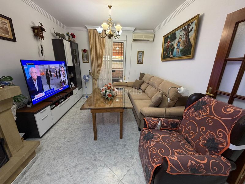 Foto e248b53e-31d4-4c2d-b577-11446cd9be52. Casa adossada a Núcleo Urbano Aljaraque