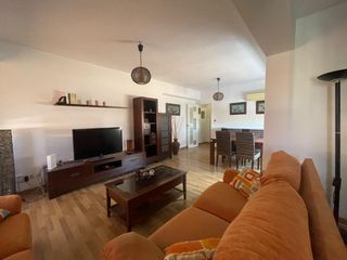 Flat in Isla Chica. Piso reformado en isla chica