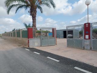 Masia en Calle torres 1. Vivienda con piscina, garaje, huerto y parcela 2300 m.