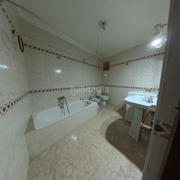 Foto cdb15163-4828-4bb6-b79c-158435224752. Casa con parcheggio in Aracena