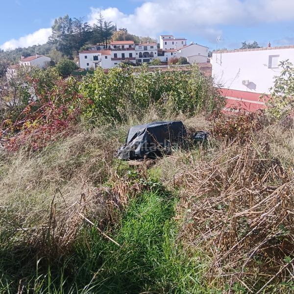 Foto e60070e2-0134-4078-ae10-18a1c50e62a8. Wohngrundstück in Galaroza